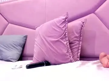 Chaturbate Watch Live Sex Cams of tifanysuarez