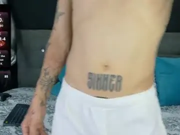 Chaturbate Live Sex Cam of touching_the_sky
