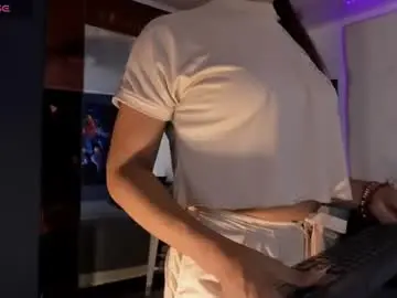Chaturbate Live Porn of valenjoy