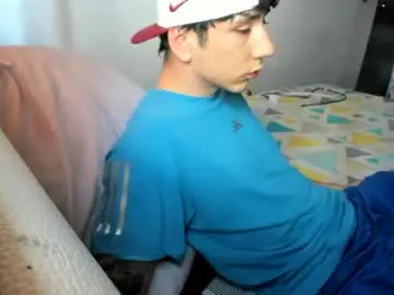 Chaturbate Live Sex Cam of austin1119a
