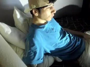 Chaturbate Live Sex Cam of austin1119a