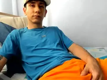 Chaturbate Live Sex of austin1119a