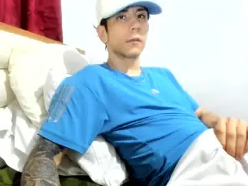 Chaturbate Live Sex Cam of austin1119a