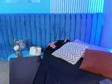 Chaturbate Live Sex Cam of chloeferrer