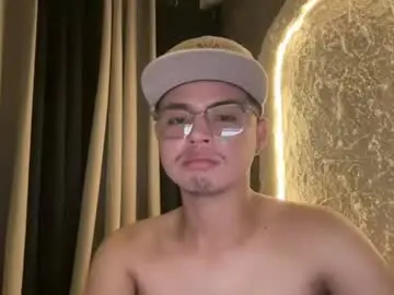 Chaturbate Adult Webcam of havefunwithxavier
