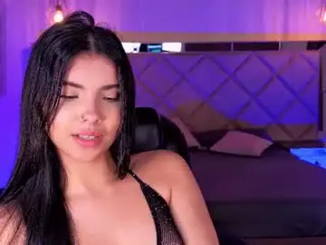 Chaturbate Sex Chat of mialaurence_