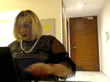 Chaturbate Free Live Porn of suzannebanci
