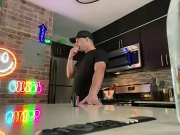 Chaturbate Sex Chat of dohmerboyz