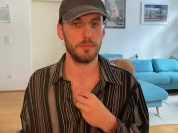Chaturbate Best live sex cam show of leonvampire