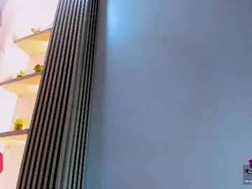 Chaturbate Best live sex cam show of naomi_viper_