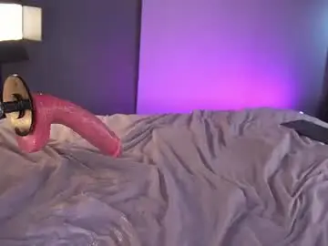 Chaturbate Live Sex Cam of samuelboytattoo
