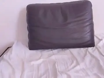 Chaturbate Live Sex Cam of slimm88