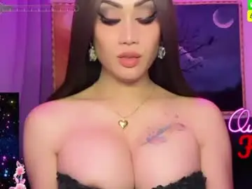 Chaturbate Live Sex Cam of alluring_gemini