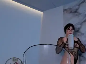 Chaturbate Free Live Porn of maddyluxe