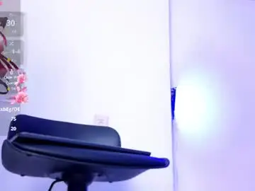 Chaturbate Live Sex Cam of mia_milf_x