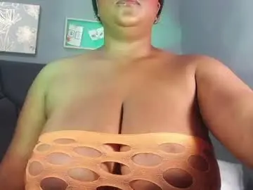 Chaturbate Free Porn Cam of queenrachelbrown