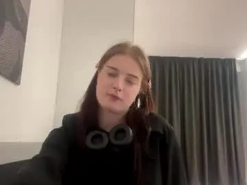 Chaturbate Live Sex Cam of alenemckague