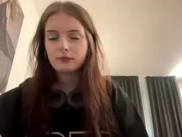 Chaturbate Live Sex Cam of alenemckague