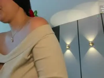 Chaturbate Free Porn Cam of ashly_moonn