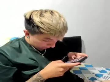 Chaturbate Nude Webcam of boy_trans