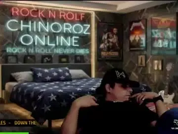 Chaturbate Adult Video Chat of chinoroz