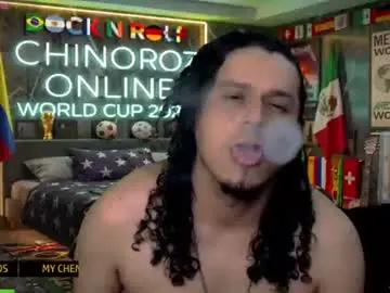 Chaturbate Live Sex Cam of chinoroz