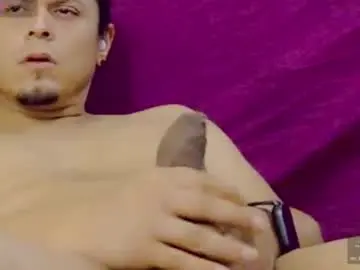 Chaturbate Sex Cam of chinoroz