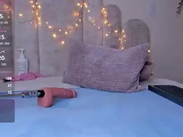 Chaturbate Adult Video Chat of noah__23