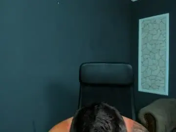 Chaturbate Free Porn Cam of brianhunts