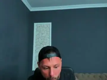 Chaturbate Live Sex Cam of brianhunts