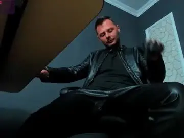 Chaturbate Watch Live Sex Cams of brianhunts