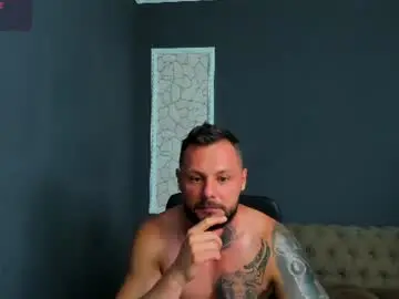 Chaturbate Adult Webcam of brianhunts