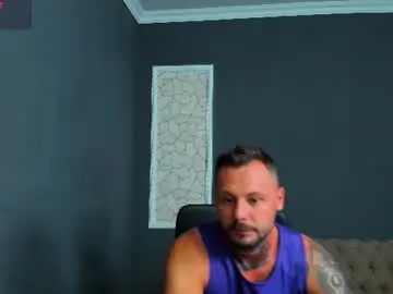 Chaturbate Best live sex cam show of brianhunts