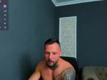Chaturbate Live Porn of brianhunts