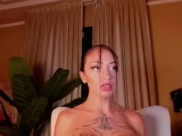 Chaturbate Free Porn Cam of erikabee