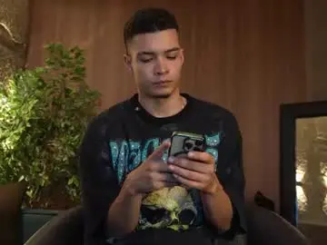 Chaturbate Sex Cam of marcoyethan