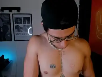 Chaturbate Private Sex Chat of simon_cortes