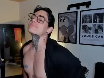 Chaturbate Adult Webcam of simon_cortes