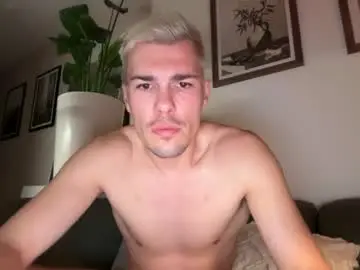 Chaturbate Nude Webcam of tylermax94