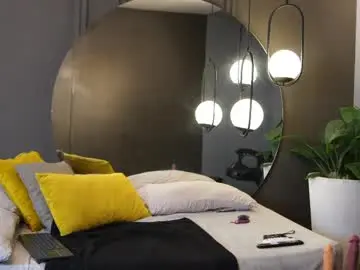 Chaturbate Sex Cam of ariaa_isabell