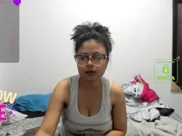 Chaturbate Sex Cam of bonnie_lam_