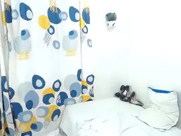 Chaturbate Live Porn of hornystepmommy_