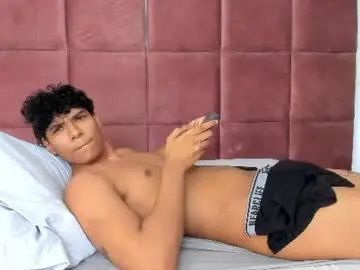 Chaturbate Live Sex of logan__jake