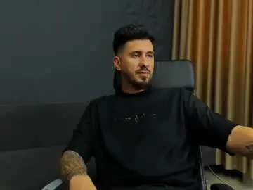 Chaturbate Best live sex cam show of loganstroud