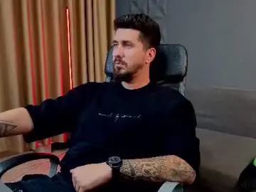 Chaturbate Live Porn of loganstroud