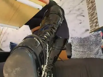 Chaturbate Nude Webcam of sophie_littles