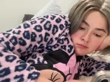 Chaturbate Adult Video Chat of emily_morning_dew