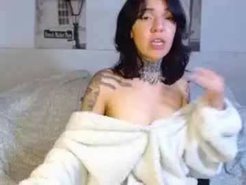 Chaturbate Sex Cam of lunai_gh