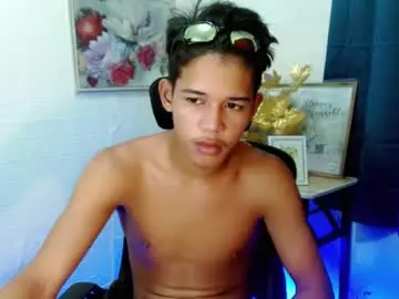 Chaturbate Private Sex Chat of moreno_clarin