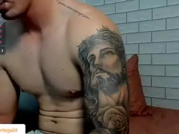 Chaturbate Best live sex cam show of randyortega1